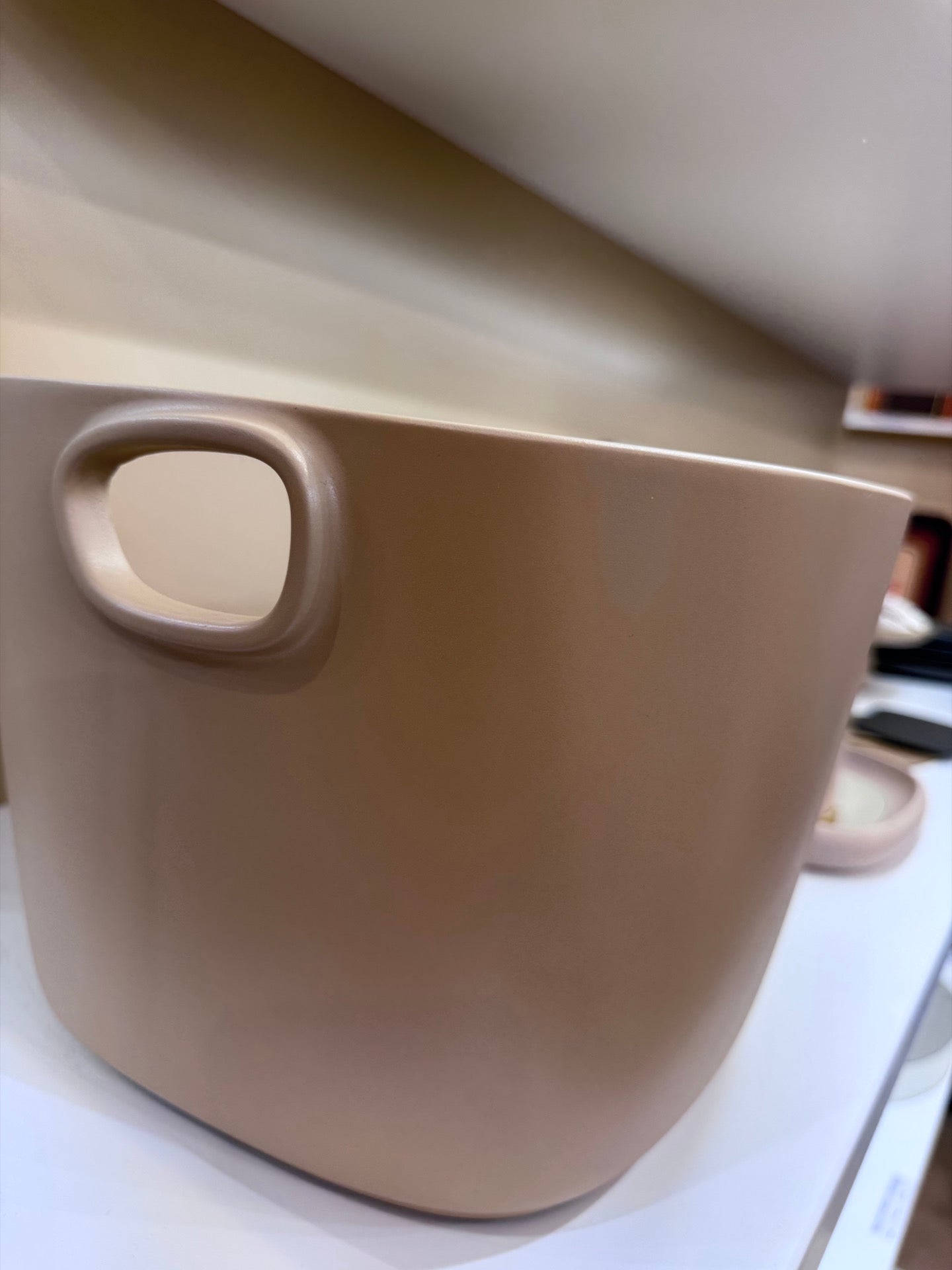 x Kelly Wearstler Maris Cast Aluminium Champagne Bucket