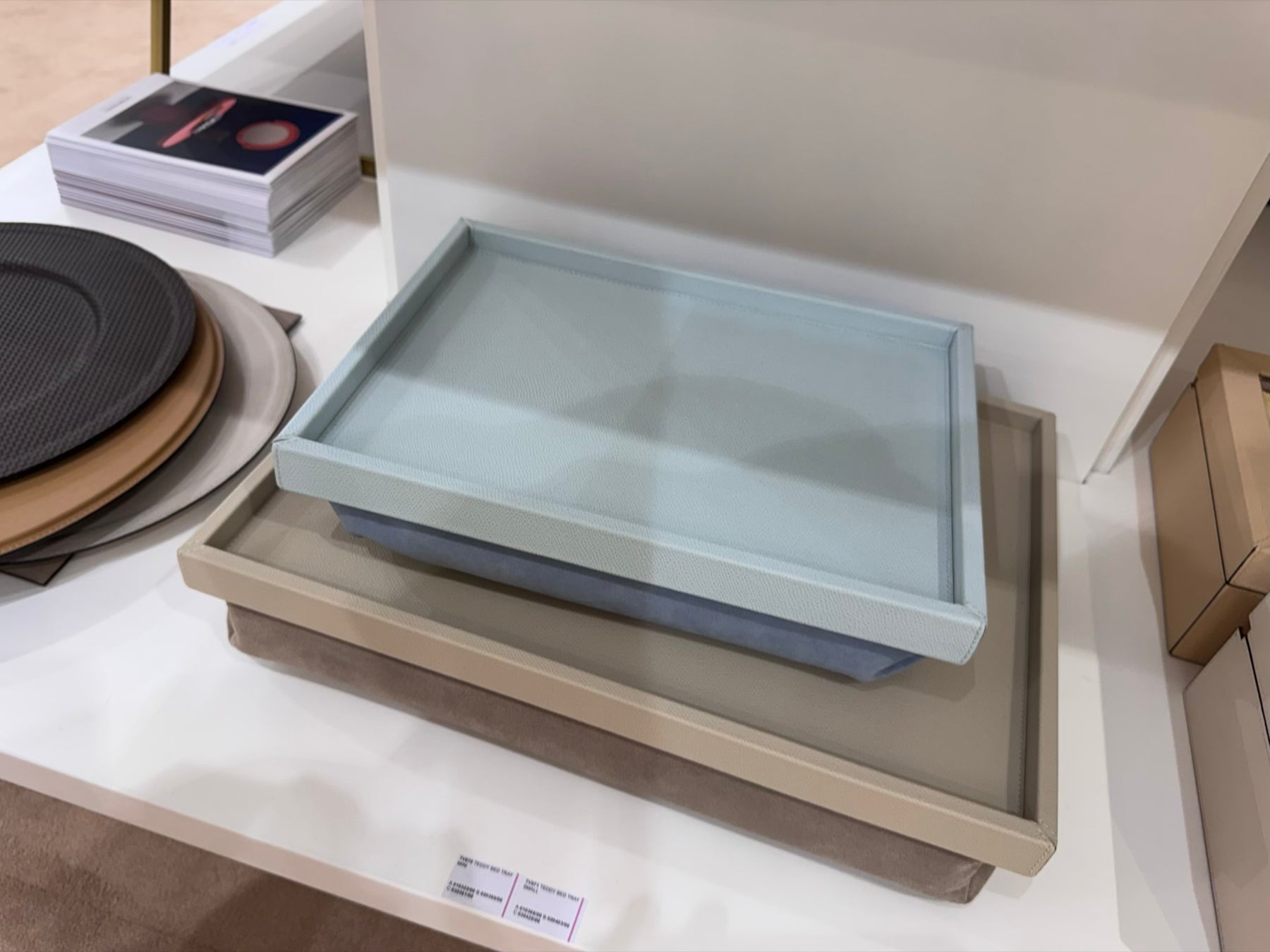 GIOBAGNARA Teddy bed tray_01