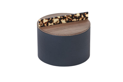 Riviere Dama | Round Box: Leather with wood base and tortoise acetate handle, available in ashwood or walnut, small and large formats, a refined accent for contemporary interiors | Decor / Trinket Boxes | 2Jour Concierge, your luxury lifestyle shop | luxury interiors, hospitality décor, elegant living, designer home accessories, boutique hotels, refined lifestyle, yacht décor, executive interiors