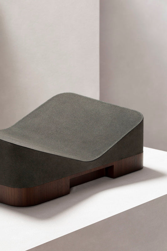 Giobagnara x Glenn Sestig Lloyd Bookstand | Versatile bookstand crafted in luxurious leather and solid wood—choose between dark-stained Canaletto walnut or wenge finishes—and also available in leather with travertine marble or full travertine marble constructions | Crafted in Italy by Giobagnara in collaboration with designer Glenn Sestig | Home Decor / Desk Accessories | 2Jour Concierge, your luxury lifestyle shop
