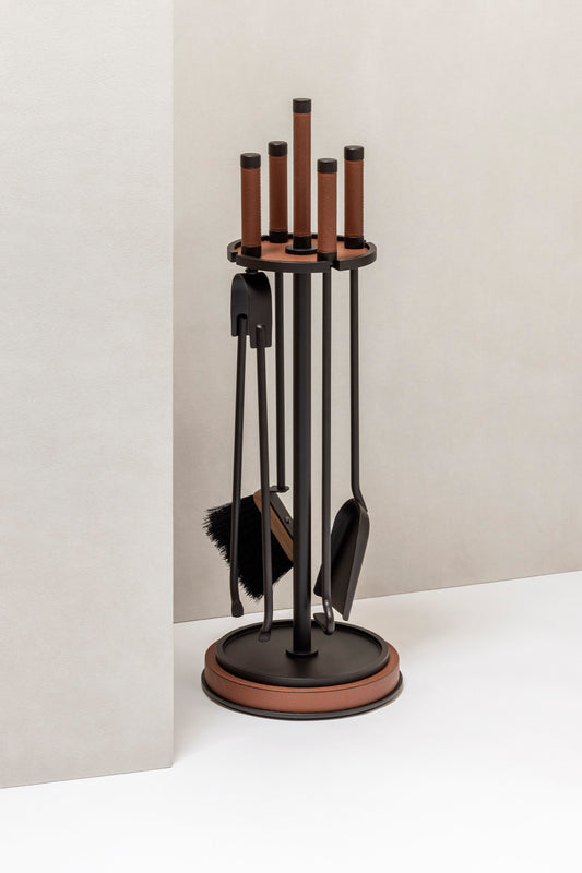 Giobagnara | Positano Fireplace Set: Metal structure with leather inserts, slender elongated silhouettes — brush, poker, tongs, coal shovel | Decor | 2Jour Concierge, your luxury lifestyle shop | luxury fireplace set, Giobagnara Positano, leather fireplace tools, Italian designer fireplace accessories