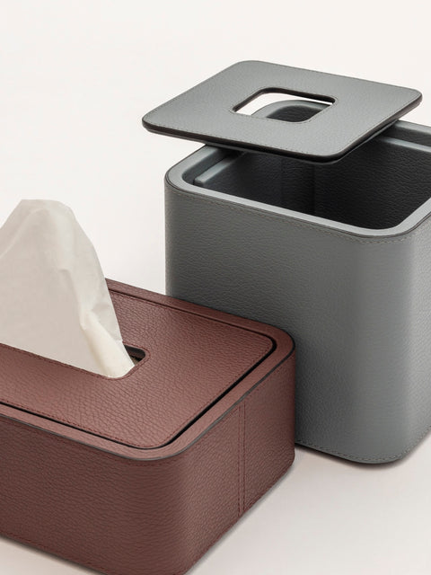 Giobagnara | Polo Magnetic Tissue Holder: Leather-covered tissue box with magnetic closure | Bathroom / Tissue Holders | 2Jour Concierge, your luxury lifestyle shop | premium bathroom accessories for refined interiors and hospitality environments
