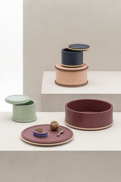 Giobagnara | Rolli Trinket Box: Leather-covered box with layered architectural profiles, monochrome and bicolor, in square, rectangular, long rectangular, and round forms | Decor | 2Jour Concierge, your luxury lifestyle shop | luxury trinket box, Giobagnara Rolli, architectural leather box, Italian designer box