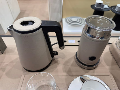 Lille Leather-Bound Insulated Stainless Steel Kettle Smooth