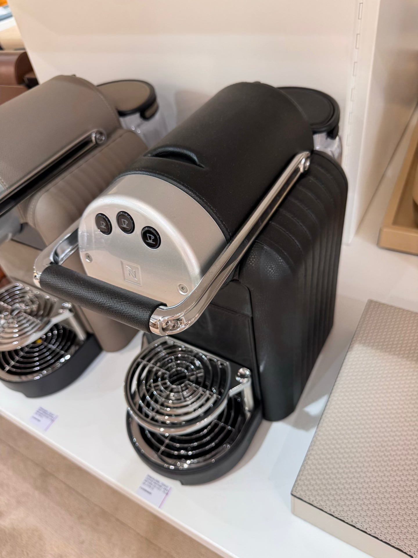 Pigment France Zenius Lines Coffee Machine | Premium Kitchen Appliances, Stylish Coffee Makers & Unique Gifts | 2Jour Concierge