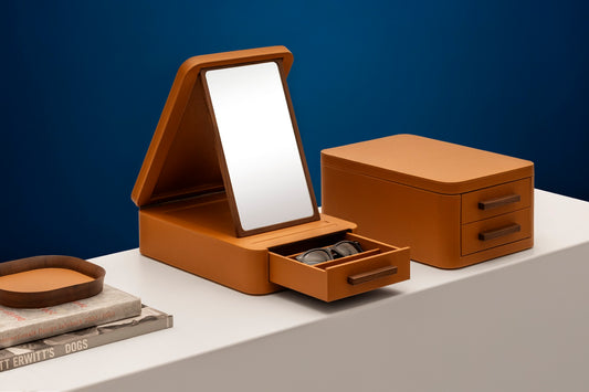 Giobagnara | Glasses Box Pelle Frau®: Leather-covered box with mirror and drawers for eyewear storage | Accessories Storage | 2Jour Concierge | luxury glasses organisers