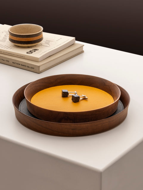 Giobagnara | Valet Tray Pelle Frau®: Walnut wood tray with leather inlay in multiple shapes and sizes | Decor / Valet Trays | 2Jour Concierge, your luxury lifestyle shop | premium leather and wood accessories for refined interiors