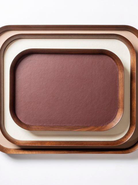 Giobagnara | Rectangular Tray Pelle Frau®: Walnut wood tray with leather inlay in multiple sizes | Serveware & Hospitality / Trays | 2Jour Concierge | luxury serving trays and tabletop accessories