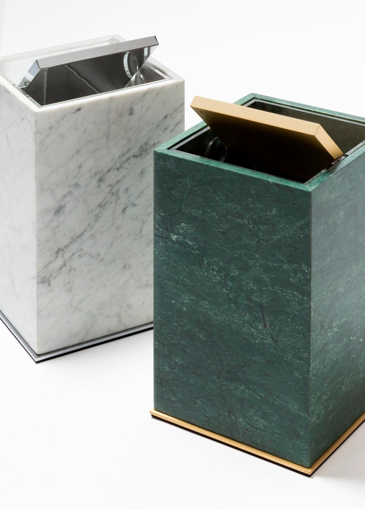 Giobagnara Positano Square Marble Bin | Brass base frame and plexiglass inner structure | Non-slip waterproof rubber base | Explore Luxury Home Accessories at 2Jour Concierge, #1 luxury high-end gift & lifestyle shop
