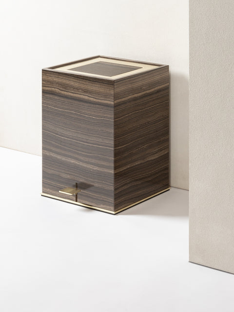Giobagnara Positano Square Marble Pedal Bin | Brass decorative lid frame, base frame, and pedal | Available in three finishes | Metal inner container | Non-slip waterproof rubber base | Explore Luxury Home Accessories at 2Jour Concierge, #1 luxury high-end gift & lifestyle shop
