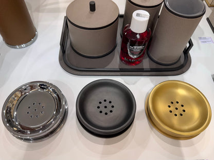 Giobagnara Positano soap bowl | Part of the Positano bathroom collection | Leather-covered solid brass structure with brass base frame | Features a non-slip waterproof rubber base | Available in chrome, bronze, or brass finishes | Bathroom accessories | 2Jour Concierge, your luxury lifestyle shop