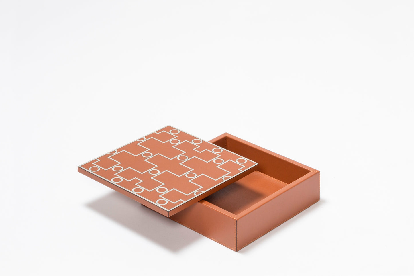 Giobagnara San Marco Trinket Box Square | Printed leather design inspired by Venetian details, leather-covered wood structure with removable lid | Combines historic legacy with modernity | Home Decor, Storage, and Collectibles | 2Jour Concierge, your luxury lifestyle shop