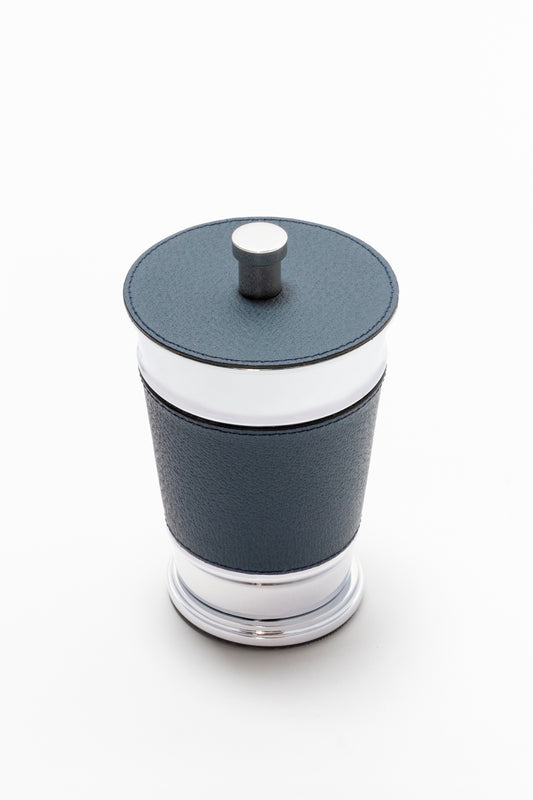 Giobagnara Manhattan trinket box | Elegant storage box with lid from the modern Manhattan collection | Leather-covered metal structure with sculptural contours | Finished with a non-slip waterproof rubber base | Available in chrome, bronze, or brass finishes | Bathroom accessories | 2Jour Concierge, your luxury lifestyle 