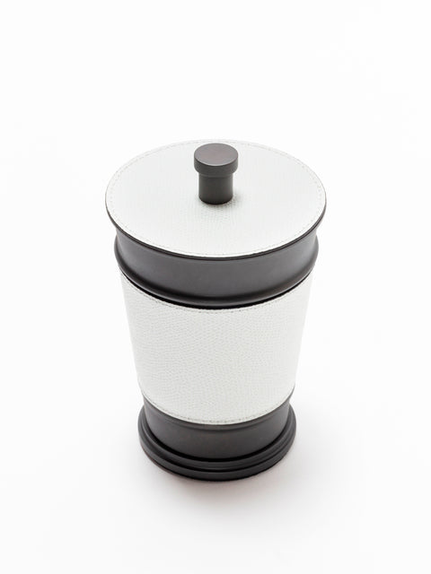 Giobagnara Manhattan trinket box | Elegant storage box with lid from the modern Manhattan collection | Leather-covered metal structure with sculptural contours | Finished with a non-slip waterproof rubber base | Available in chrome, bronze, or brass finishes | Bathroom accessories | 2Jour Concierge, your luxury lifestyle 