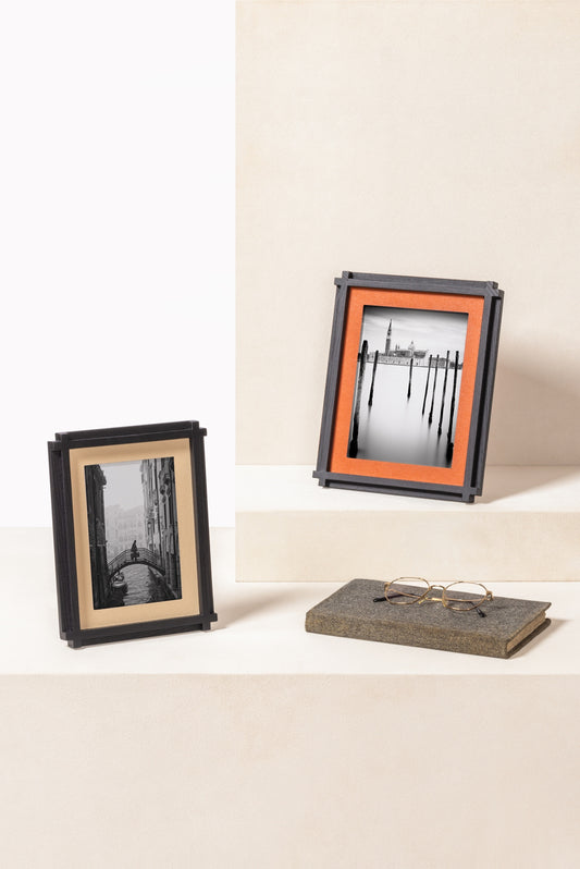 Giobagnara Structura Leather & Wood Picture Frame | Minimal design with distinctive "L" shaped corners | Combines wood and the finest Italian leather for perfect aesthetic balance | Magnetic back support allows for horizontal or vertical display | Elegant and versatile accessory | Home Decor and Accessories | 2Jour Concierge, your luxury lifestyle shop
