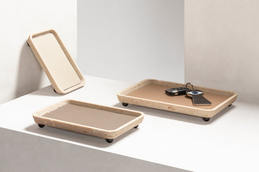 Giobagnara | Monza Leather & Marble Valet Tray: Marble structure with leather insert, available in various shapes and sizes | Decor / Valet Trays | 2Jour Concierge, your luxury lifestyle shop | Italian marble, refined organization, functional elegance, timeless design