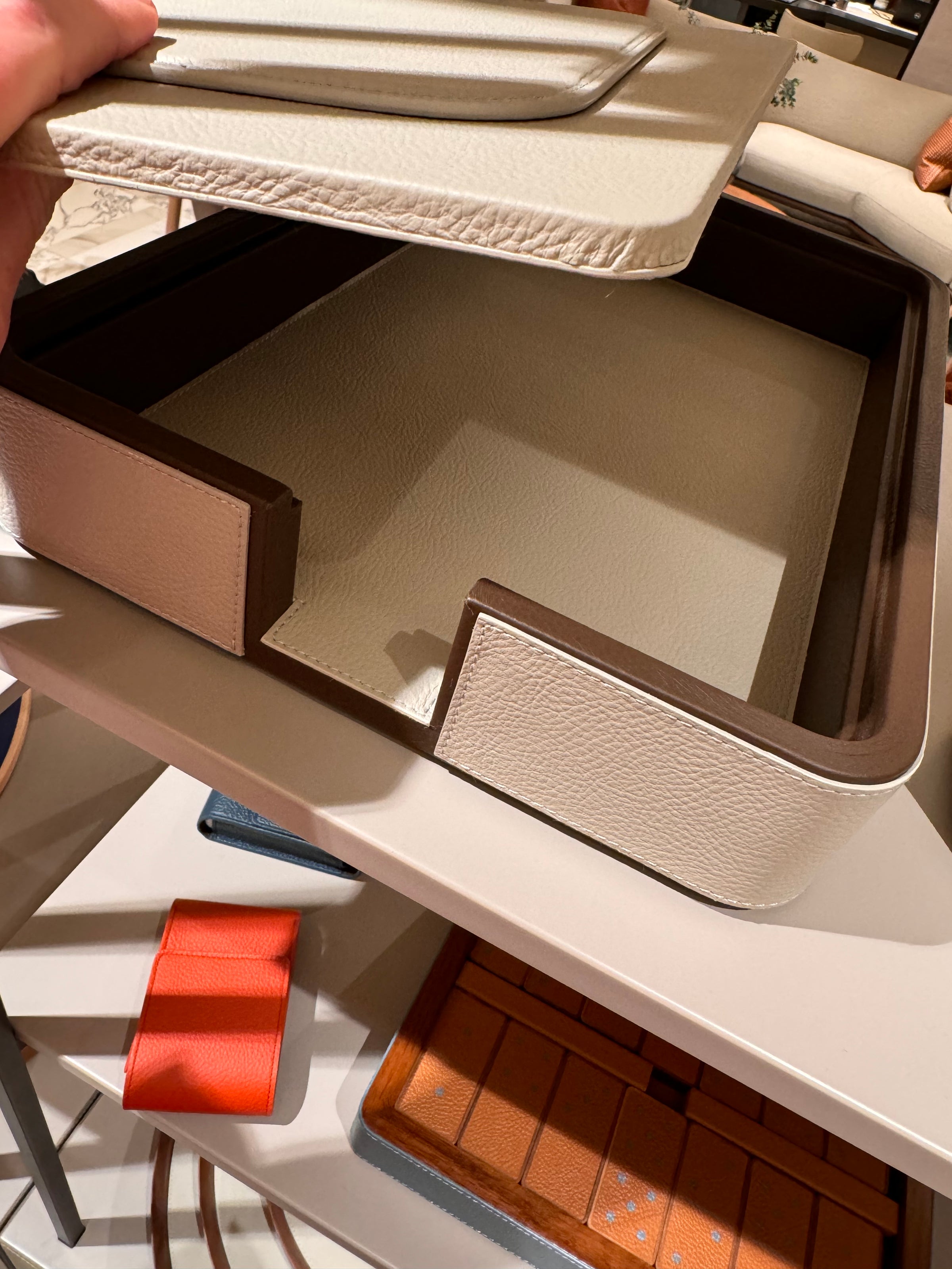 Desk Set by Giobagnara x Poltrona Frau - detail 15