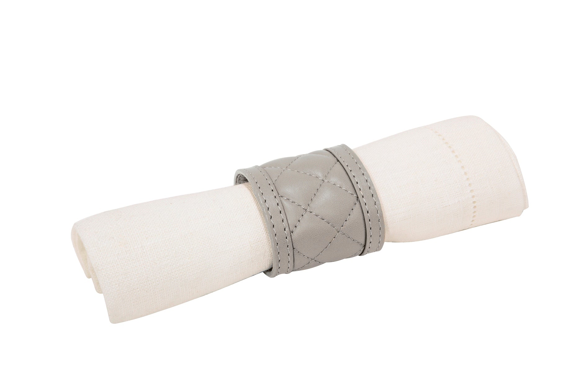 Nino Napkin Ring by Riviere | Leather napkin ring | Available in handwoven, quilted diamonds, and hand-braided leather | Tableware and Napkin Rings | 2Jour Concierge, your luxury lifestyle shop