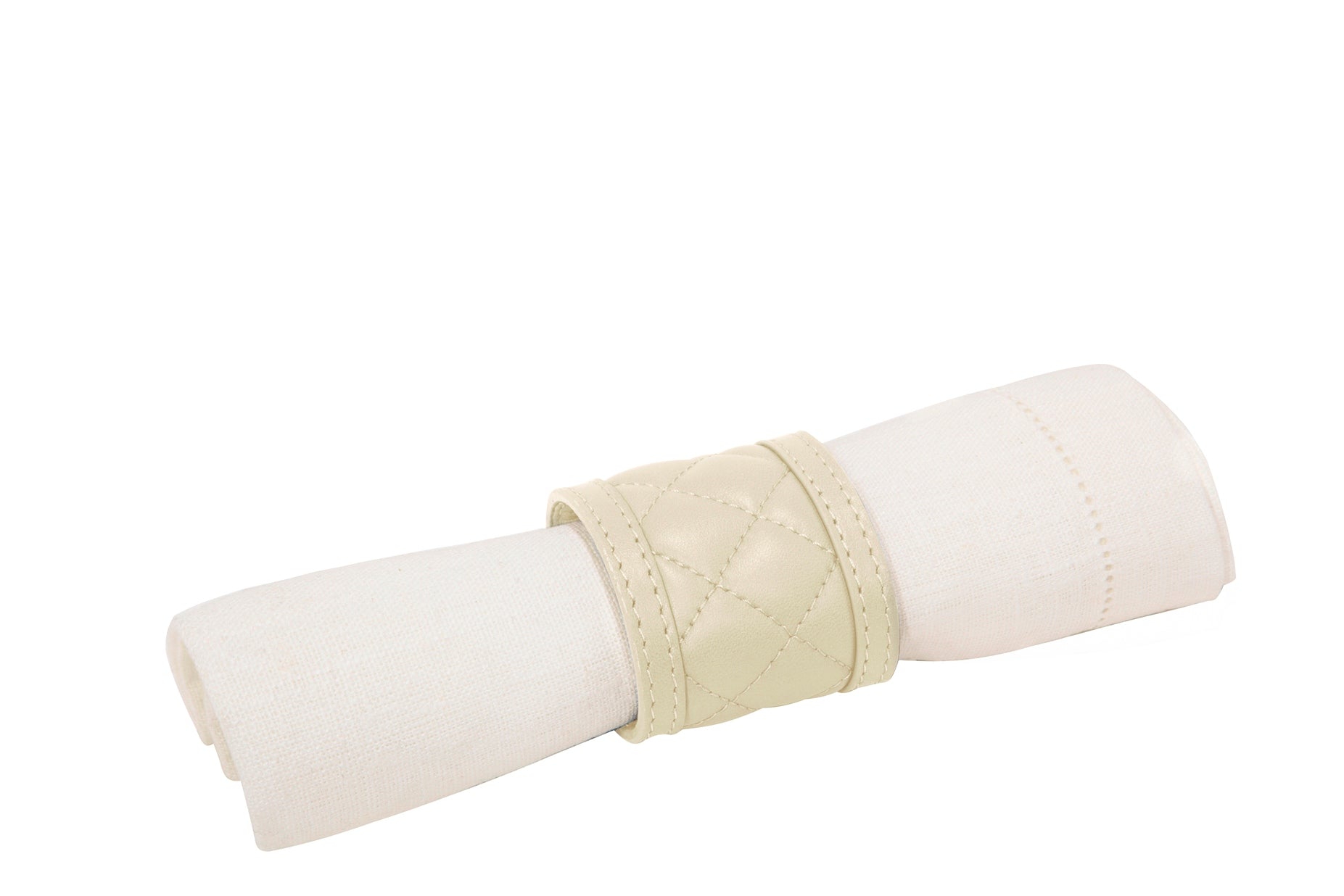 Nino Napkin Ring by Riviere | Leather napkin ring | Available in handwoven, quilted diamonds, and hand-braided leather | Tableware and Napkin Rings | 2Jour Concierge, your luxury lifestyle shop