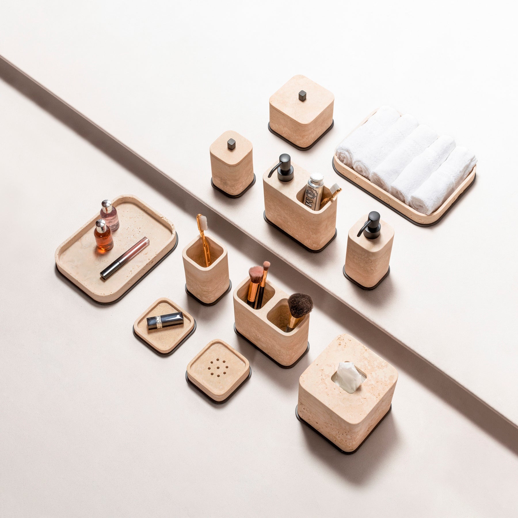GIOBAGNARA Polo marble bathroom set - 02