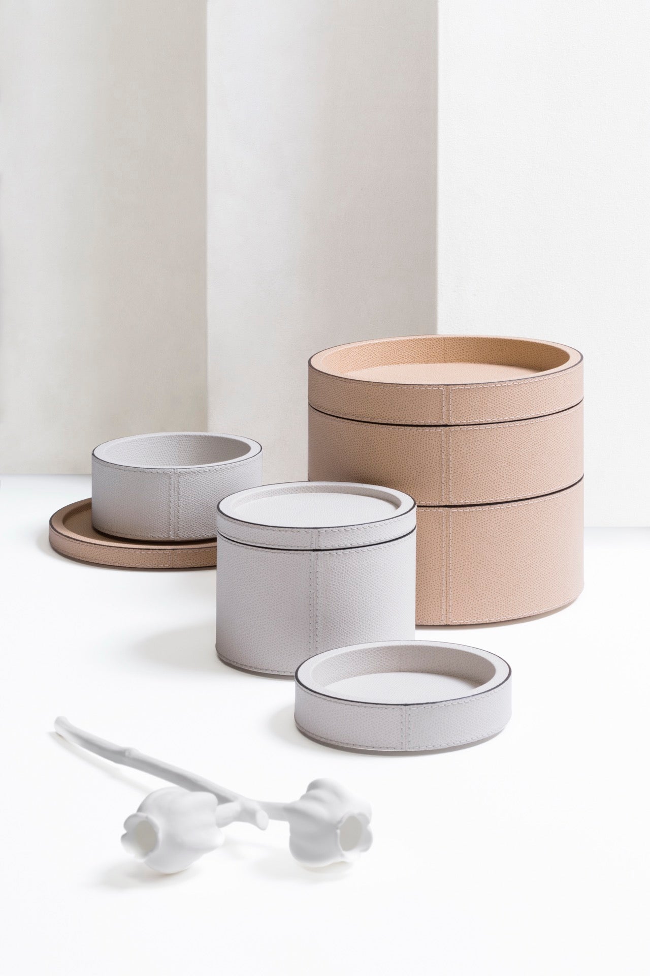 Giobagnara | Polo Stackable Valet Tray: Leather-covered wood stackable tray in round, square, and rectangular shapes with multiple sizes | Decor / Valet Trays | 2Jour Concierge, your luxury lifestyle shop | premium valet trays for expensive interiors, luxury decorative storage, office desks, bedside tables, and coordinated wardrobe systems