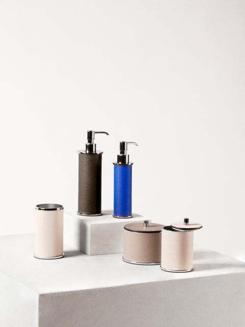 Giobagnara Positano soap dispenser | Elegant leather-covered dispenser available in small or large size | Solid brass structure with matching base and knob | Finished with a non-slip waterproof rubber base | Available in chrome, bronze, or brass finishes | Bathroom accessories | 2Jour Concierge, your luxury lifestyle shop