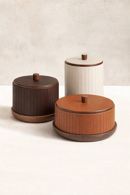 Toiles de Noyer Walnut Wood and Saddle Leather Trinket Box N°2, Round