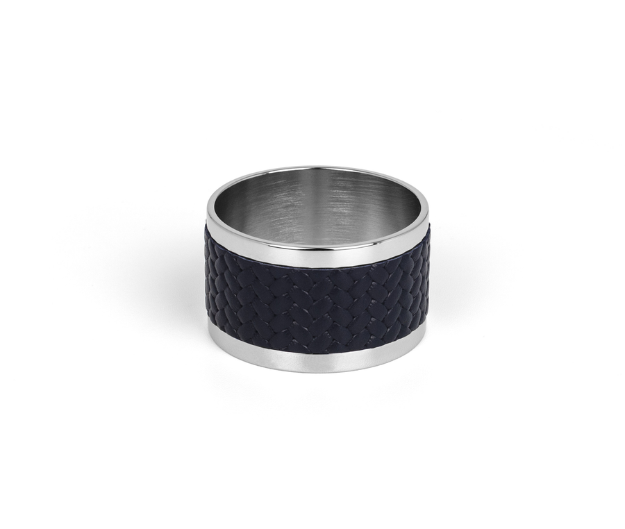 Saturno Metal Napkin Ring: Chrome Finish with Leather Insert