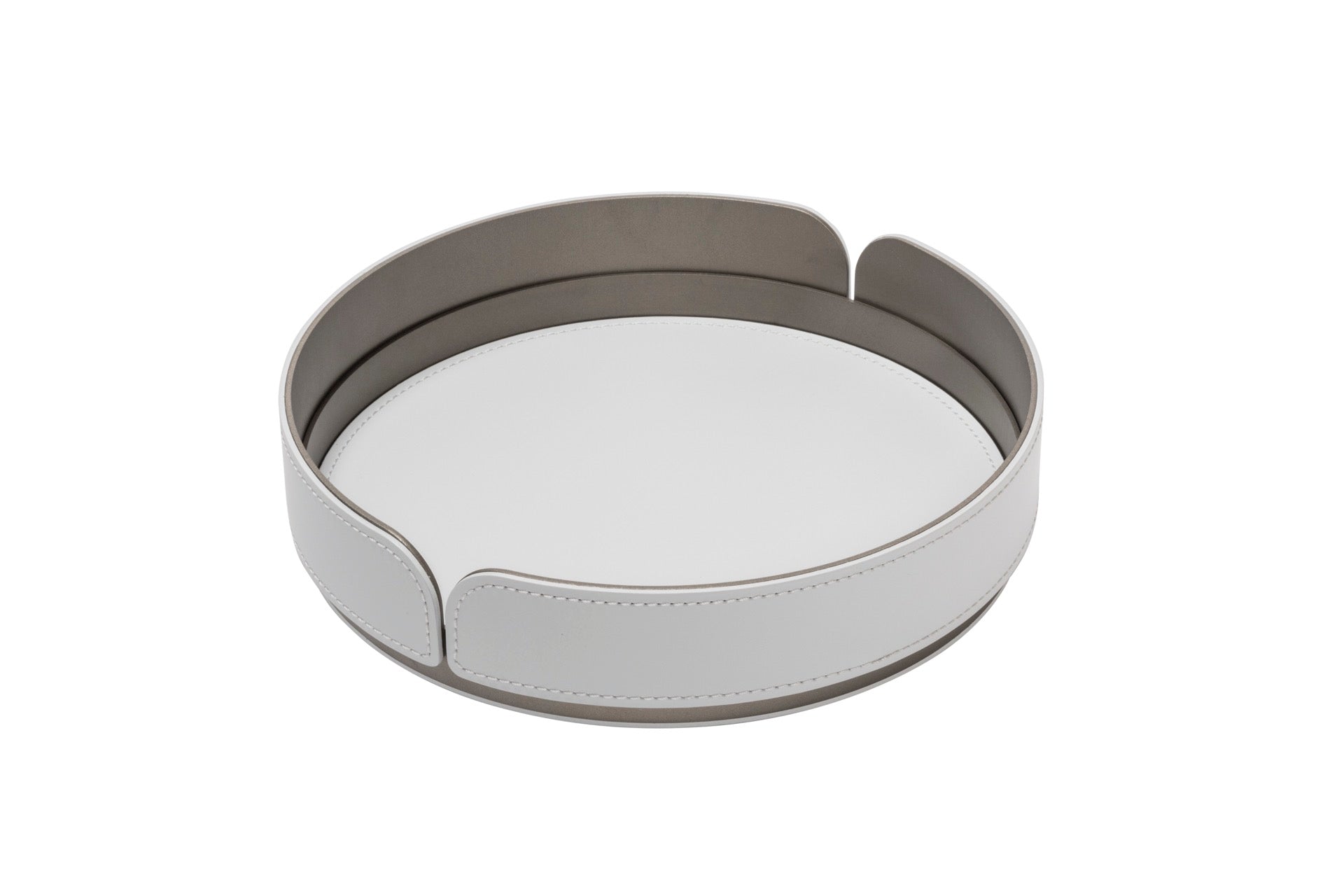 Rudi Tour | Round Tray: Regenerated leather with aluminum base and smooth, matte finish, designed by Adam D. Tihany, available in multiple sizes, suitable for serving and presentation | Serveware & Hospitality / Trays | 2Jour Concierge, your luxury lifestyle shop