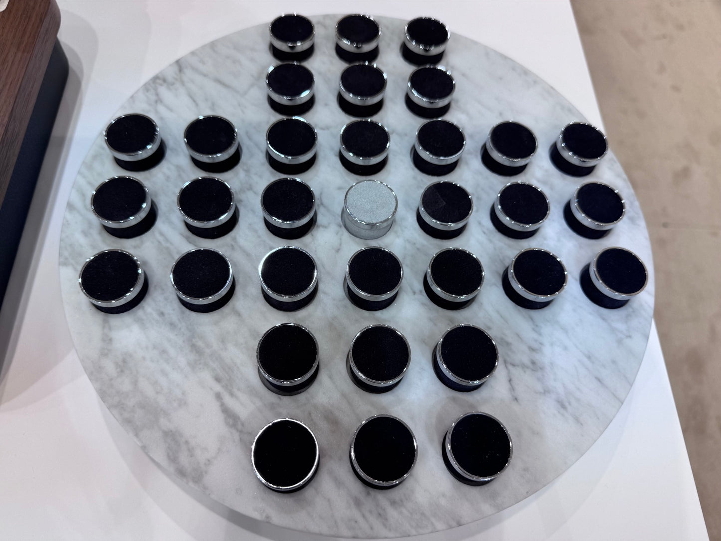 Tivoli Marble Solitaire Set Round