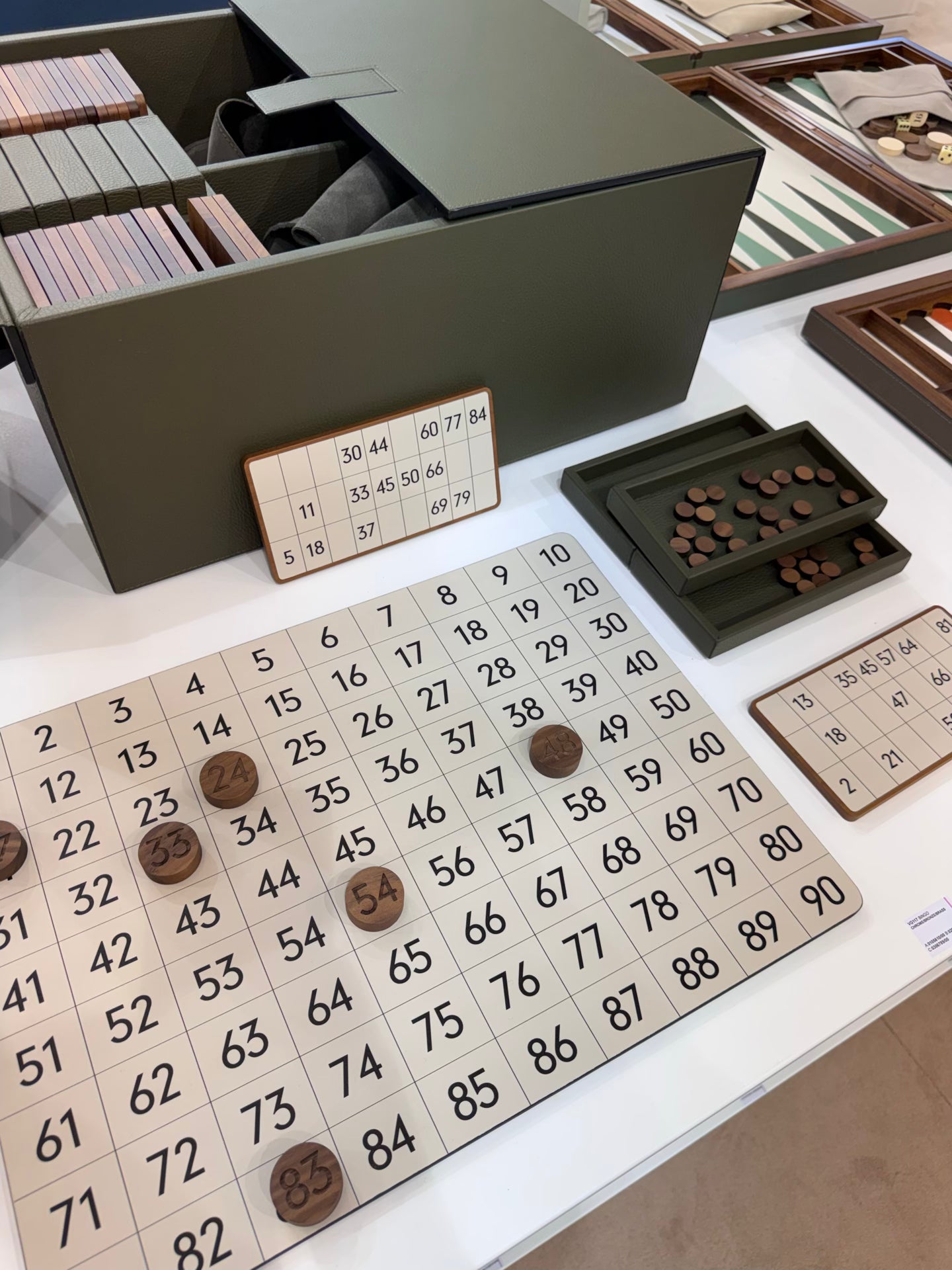 Bingo Game Set: Leather-Covered Wooden Case with Walnut Wood Accessories